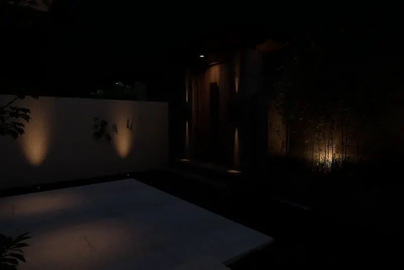 Rice Harmony Unit 1, entrance at night, photo 7